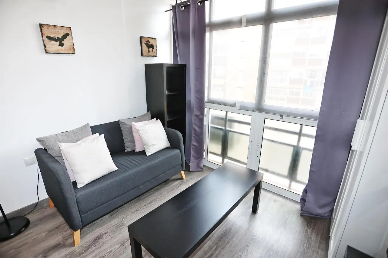 Holidays2Malaga Capulino Apartments - Huelin Area & 300 Mts From Beach إسبانيا