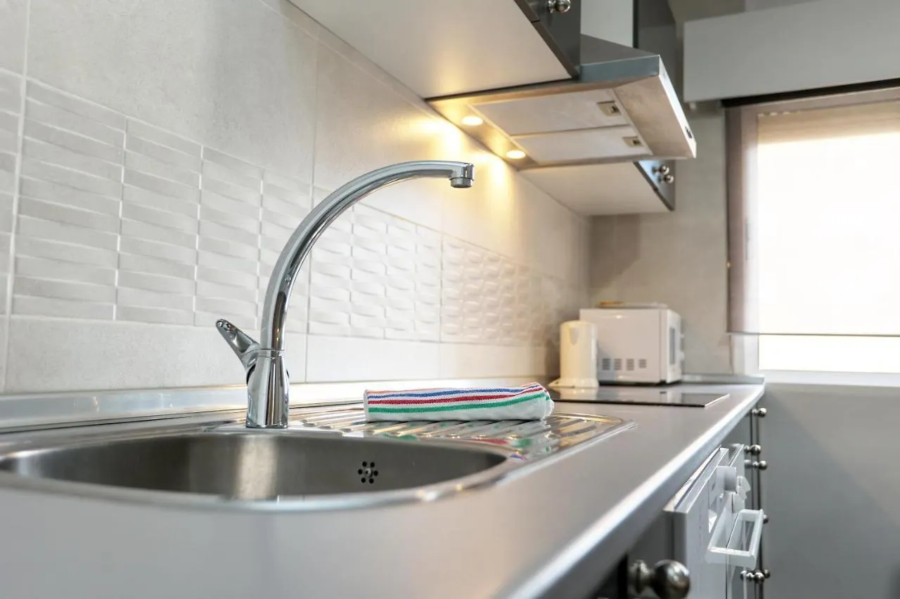 Holidays2Malaga Capulino Apartments - Huelin Area & 300 Mts From Beach إسبانيا