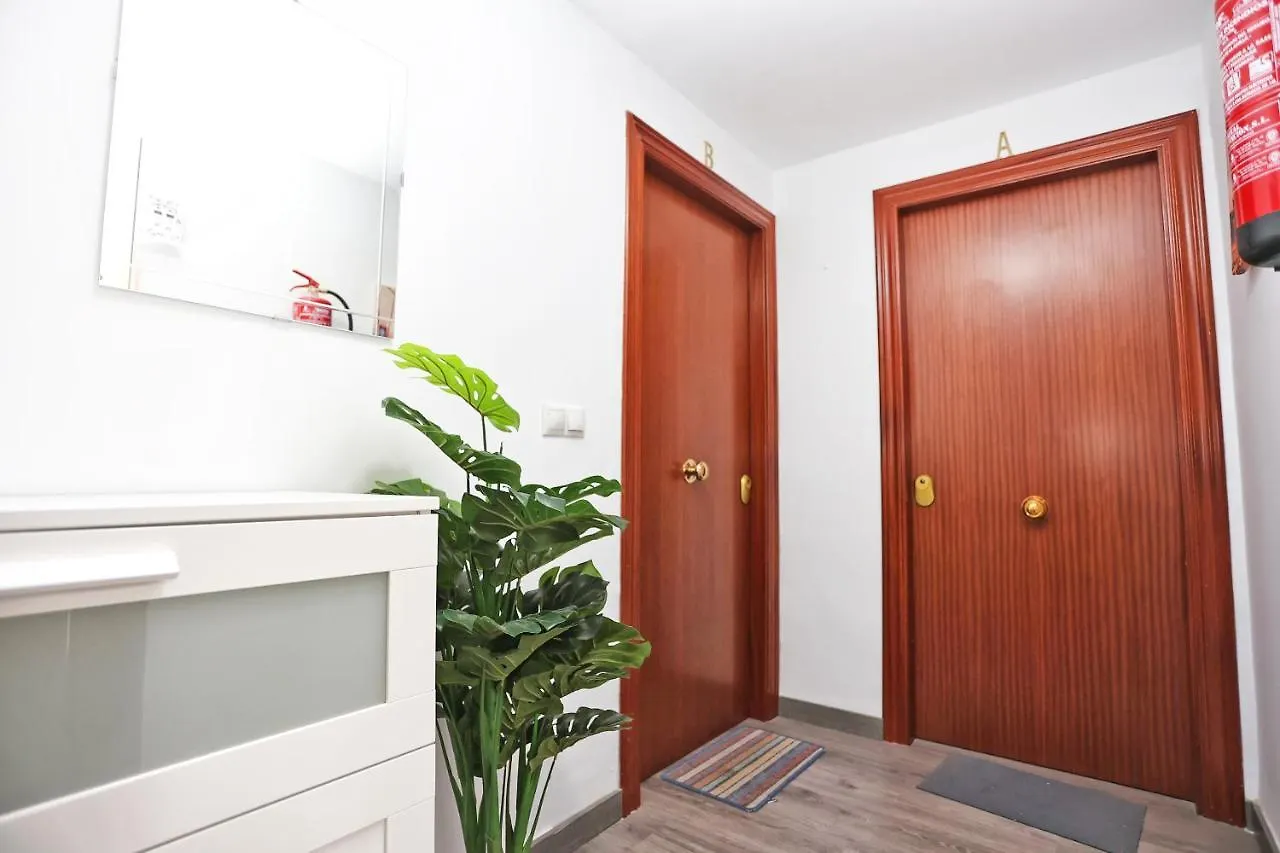 Holidays2Malaga Capulino Apartments - Huelin Area & 300 Mts From Beach